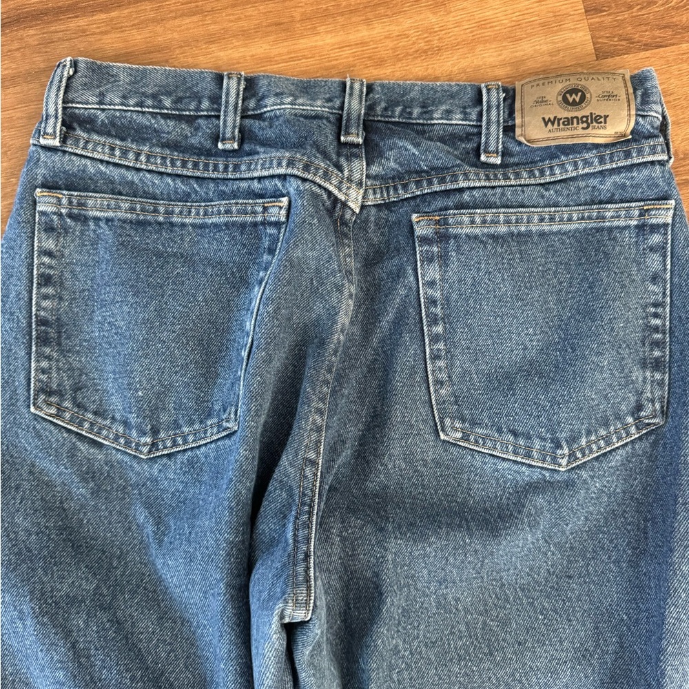 Vintage wrangler Jean 34x34